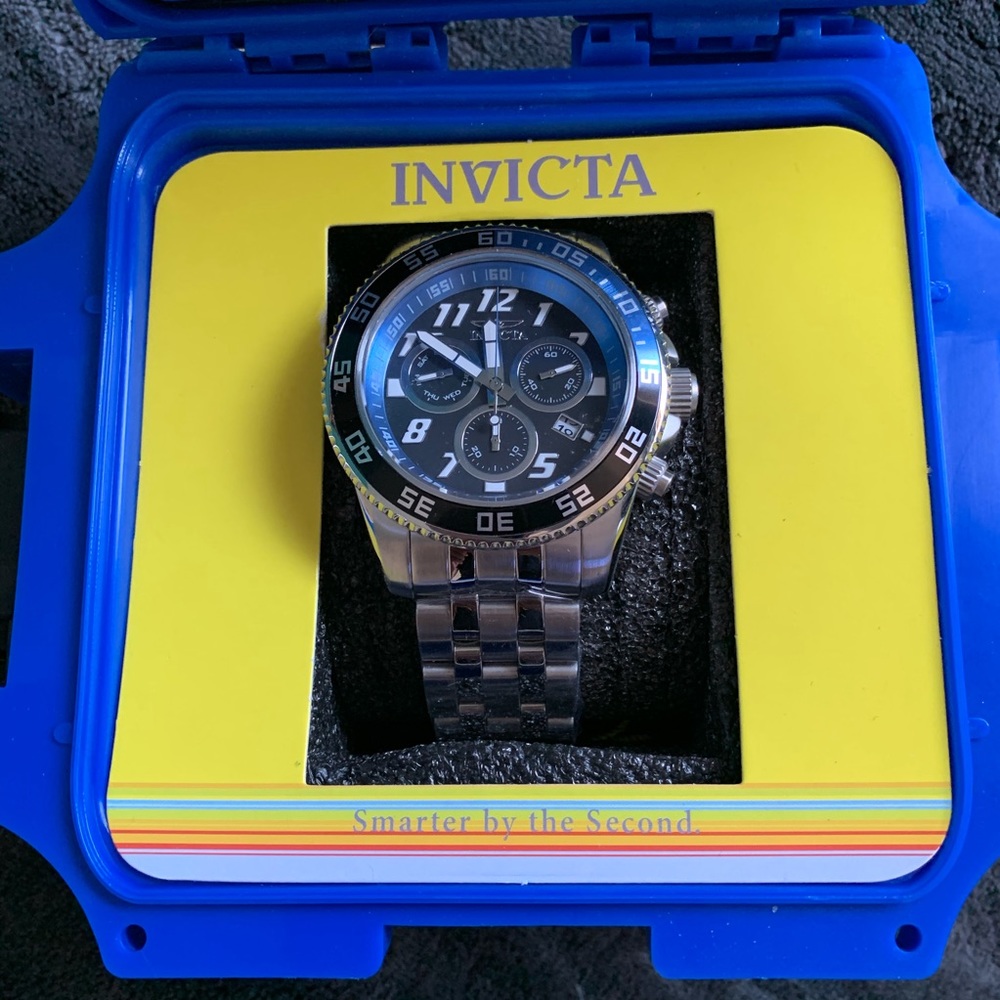 NWT INVICTA WATCH